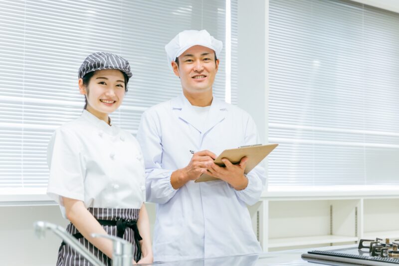 栄養士の男女